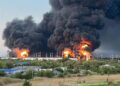 Украинские дроны атаковали аэродром «Энгельс-2» и нефтебазу в Саратовской области