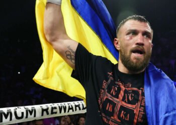 ОФИЦИАЛЬНО. Василий Ломаченко принял решение о своей карьере