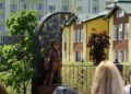 Вони стали янголами: під Києвом відкрили пам’ятний знак дітям, яких вбили росіяни, — ФОТО