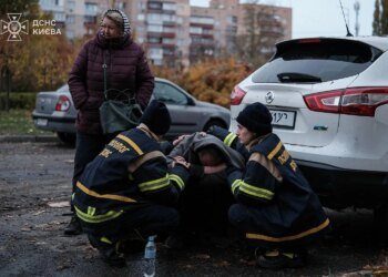 Київ під ворожим ударом: що відомо про жертв та поранених