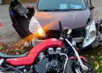 Під час обгону не впорався з керуванням: на Київщині сталася ДТП