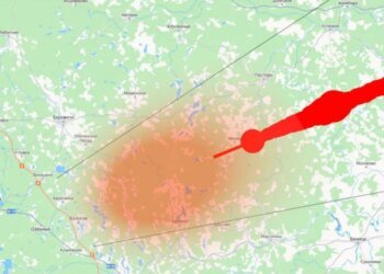 Метеор взорвался над Россией: обломки упали между Тверью и Новгородом