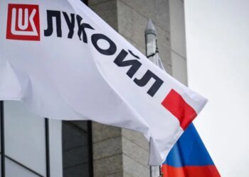 «Лукойл» на грани катастрофы, но худшее впереди – FT