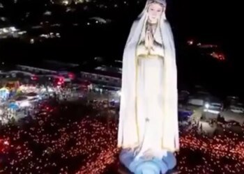 В Бразилии поставили новую статую — еще выше Христа-Искупителя. ВИДЕО