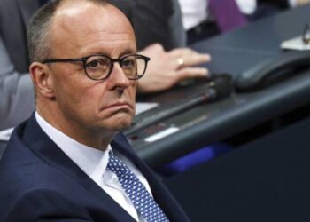 «Они нужны в Украине»: Мерц обратился к Зеленскому из-за украинских мужчин в Германии