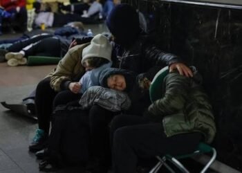 Тривога під землею в Києві: поради для тих, хто ховається в метро