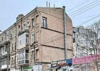 Київ у центрі земельного скандалу: на Подолі викрили спробу захоплення ділянки