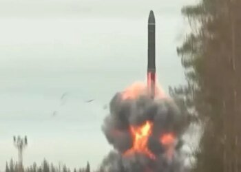 У страха глаза велики: почему путинский чудо-«Орешник»  физически не долетит до Киева из Беларуси