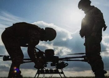 В Харьковской области пограничники уничтожили оккупантов и транспорт: кадры ликвидации