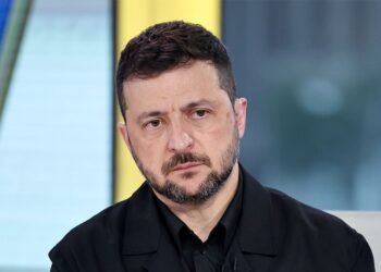 Зеленский заявил о необходимости консультации в широком кругу европейских партнеров