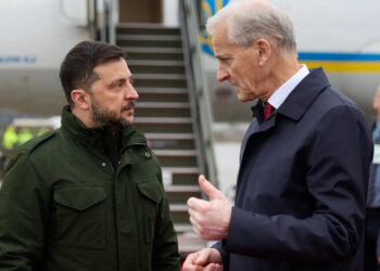 «Сигналы от России только негативные»: Зеленский о переговорах во Флориде и фронте