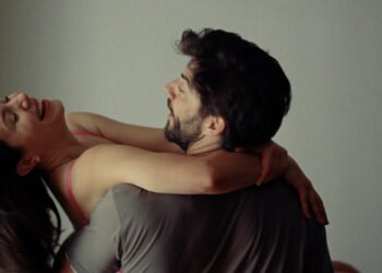 Психология близости: основы формирования глубокой привязанности