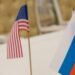 Первый пошел: США начинают постепенно снимать санкции с России