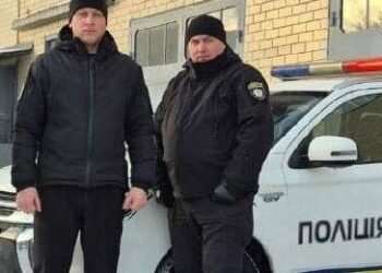 Народження в годину пік: як поліцейські Києва врятували життя матері і дитини