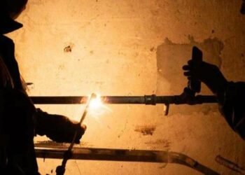 Бійка через тепло у Києві: мешканець напав на комунальника