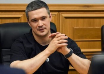 Зеленский хочет доверить управление армией главному цифровизатору страны Федорову