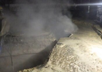 У Києві дівчина впала в яму з окропом: правоохоронці затримали начальника теплотрасового управління "Печерськ"