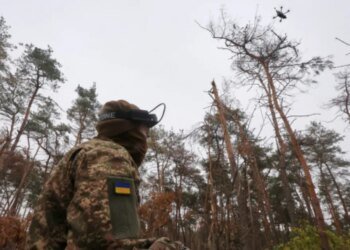 Операторы дронов на Запорожском направлении сорвали наступление россиян на багах и квадроциклах. ВИДЕО