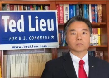 «Вы присягали Конституции, а не Трампу», — конгрессмен обратился к военным США по поводу Гренландии