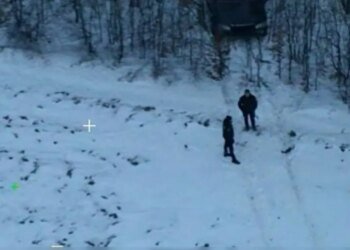 Шел на прорыв  в Румынию и сбил пограничника: на Буковине задержан внедорожник. ФОТО