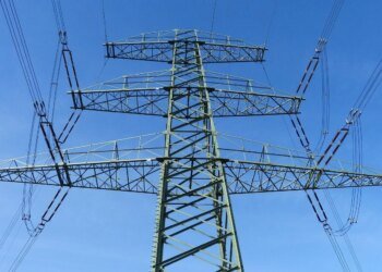 Київ та область досі без графіків, через нові атаки рф знеструмлення на Житомирщині та Харківщині — Міненерго