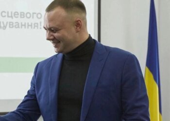 Депутат Київради Кузьменко отримав перелом хребта після падіння на ожеледиці у столиці
