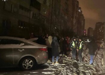 Понад 1,2 млн споживачів без світла в Києві та Чернігові після нічної атаки рф — віцепрем'єр
