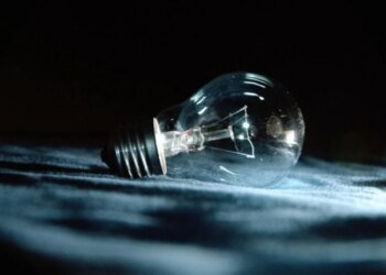 У Києві 710 тисяч споживачів залишаються без світла — Шмигаль