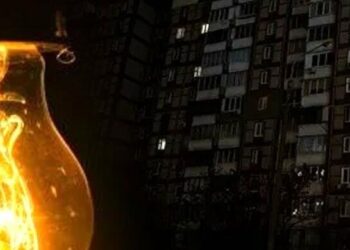 Від ранку до ночі без світла: оприлюднено нові графіки для Києва