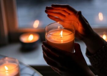 Без тепла и света, но с платежками: эксперт Попенко объяснил, как добиться обнуления счетов