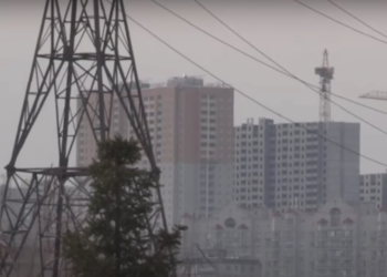 Коммунальный апокалипсис в Киеве: эксперт назвал условие выживания многоквартирных домов