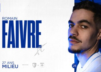 ОФИЦИАЛЬНО. Борнмут отдал полузащитника в аренду во французский клуб