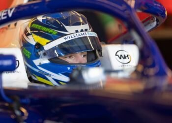 Формула-4. Бондарев в битве за поул UAE4. Смотреть онлайн LIVE