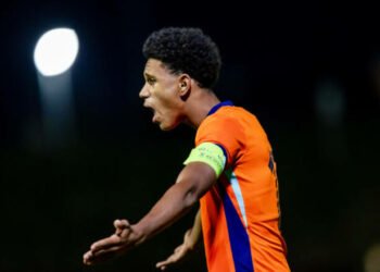 Барселона завершила трансфер нидерландца. Фабрицио Романо подтвердил