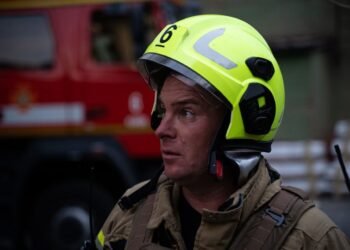 В Запорожье прогремели взрывы: после ударов РФ возникли пожары