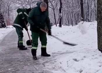 Ранкова аномалія на дорогах Києва: чому у всіх районах заблоковано дорожній рух, — ФОТО
