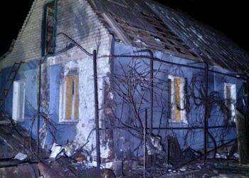 Россия ударила ночью по Запорожью: повреждены дома и хозяйственные постройки