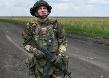 Без воды и связи — но с угрозами: ГУР перехватило «обстановку» в армии РФ. ВИДЕО