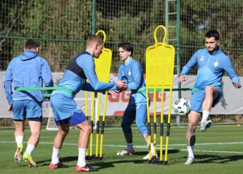 ФОТО. Тренировка Динамо. Тактика, взаимодействие, визит Мельгосы и Гомеса