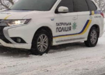 Смертельна небезпека: на Київщині виявили травмовану людину й уламки металу, — ФОТО