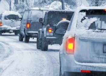 Затори, спецтехніка й обмеження: дороги Києва частково заблоковано