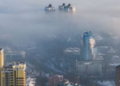 Смог досяг найвищого рівня: над Києвом виникла екологічна аномалія, — ФОТО