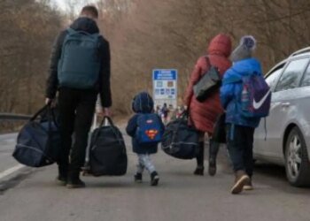 Украинцам в Британии «советуют» возвращаться в «безопасные районы» Украины, — Sky News