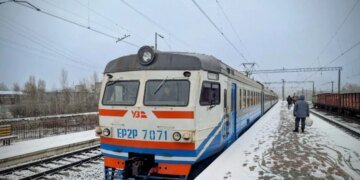 В Харьковской области 4-5 марта отменили ряд электричек из-за обстрелов