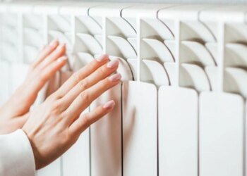 росія завдала ударів по теплогенерації — наслідки у трьох регіонах, понад 32 тис. споживачів без опалення