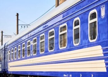 «Укрзализныця» восстановила большинство участков на железной дороге, которые были повреждены в результате ночного обстрела России