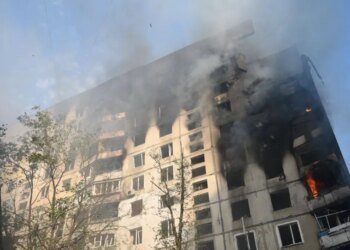 Атака на Харьков – разрушены дома, известно о раненых