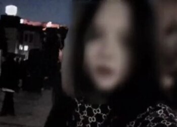 В Ровно полиция установила личности двух девушек, снятых на видео под русскую музыку возле мемориала погибших военных