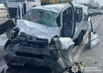 У Києві смертельна ДТП на Кільцевій дорозі — авто виїхало на зустрічну