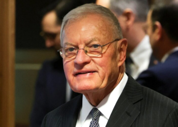 «Это не бизнес-сделка, это война»: бывший посланник Трампа раскритиковал подход Белого дома к Украине